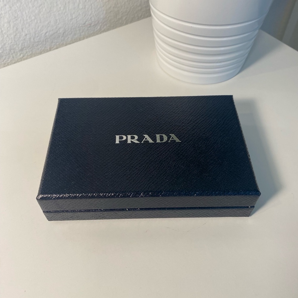 PRADA Wallet Box - Picture 2 of 4